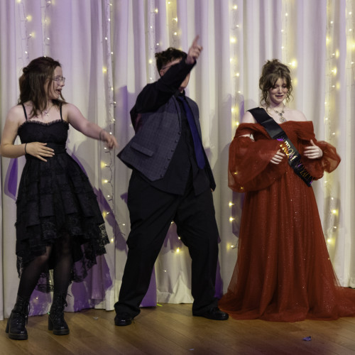 Prom-011