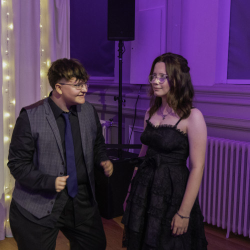 Prom-025