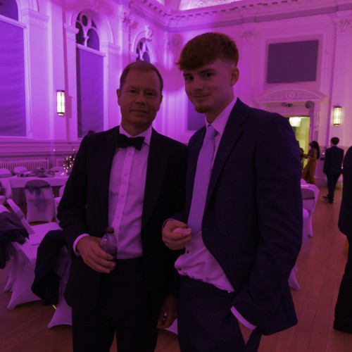 Prom-033