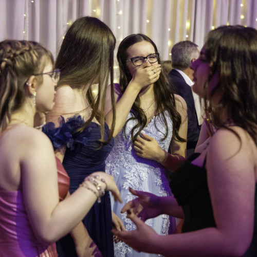 Prom-053