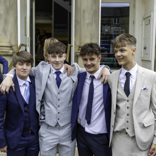 Prom-126